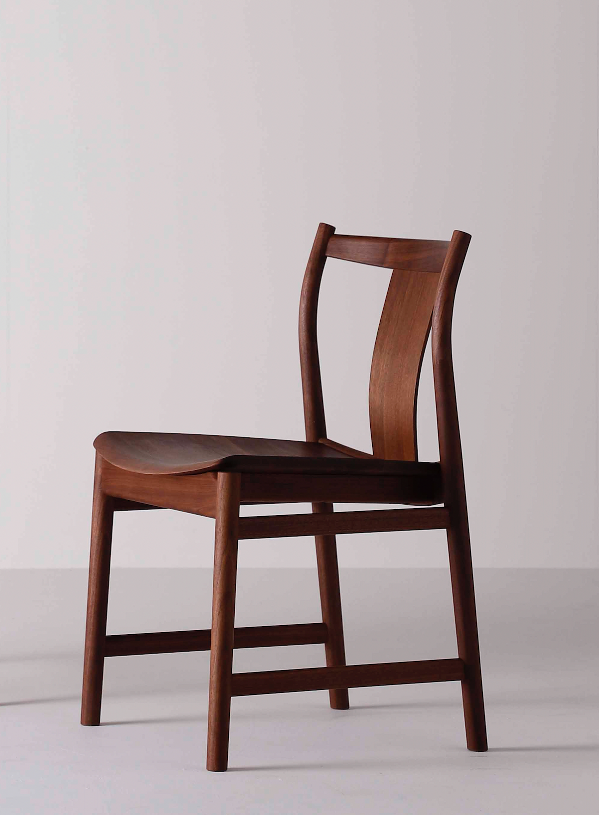 Armless wooden chair 2025
