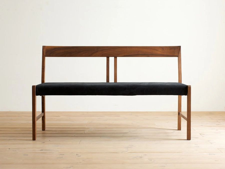 FREX Settee 126