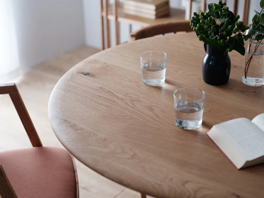 ASTA Round Dining Table | Oak Wood