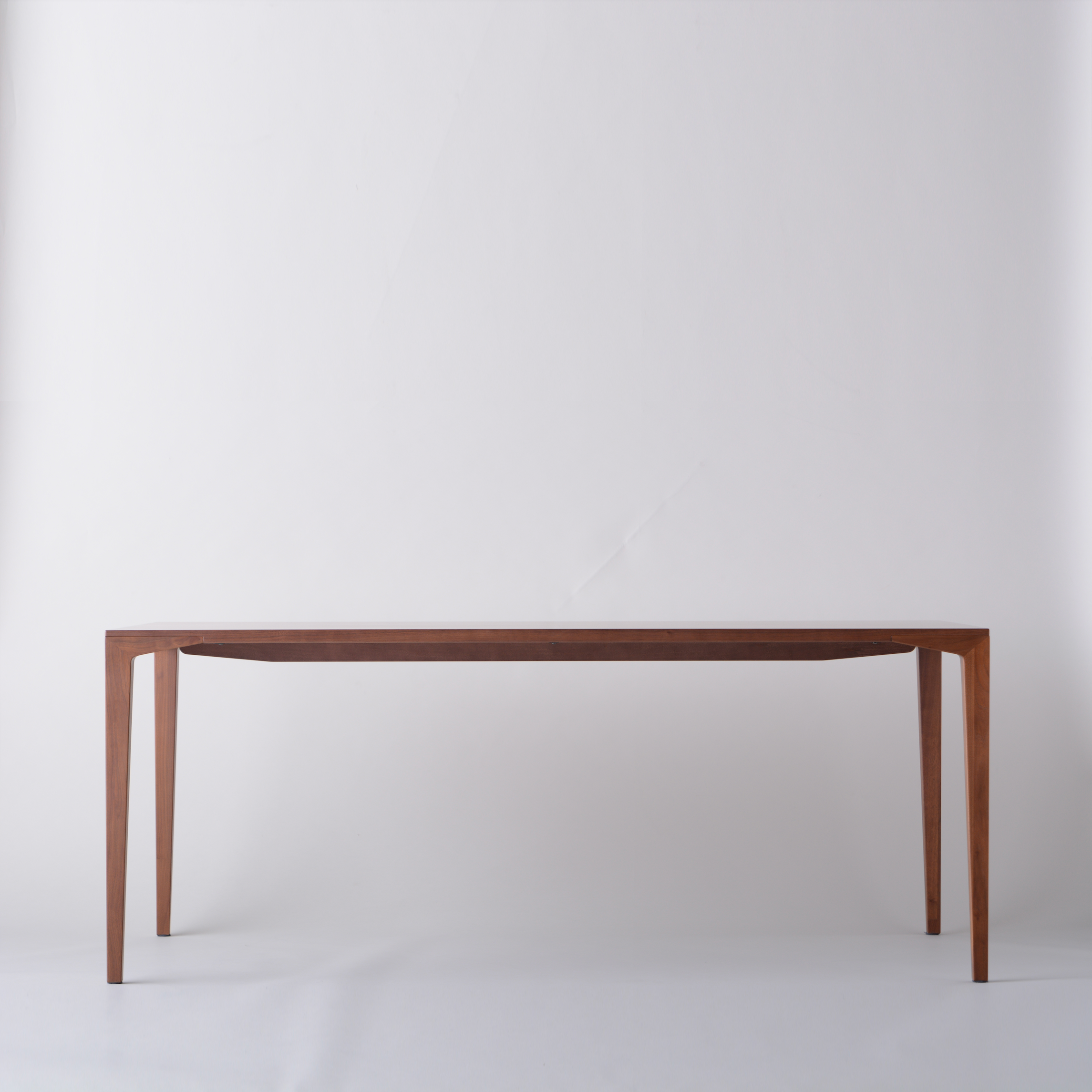 FORMS J-Type Table | Walnut – atomi pte ltd