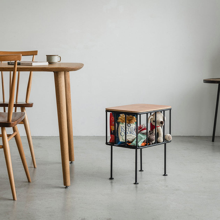 POCHI & JOHN Storage Stool