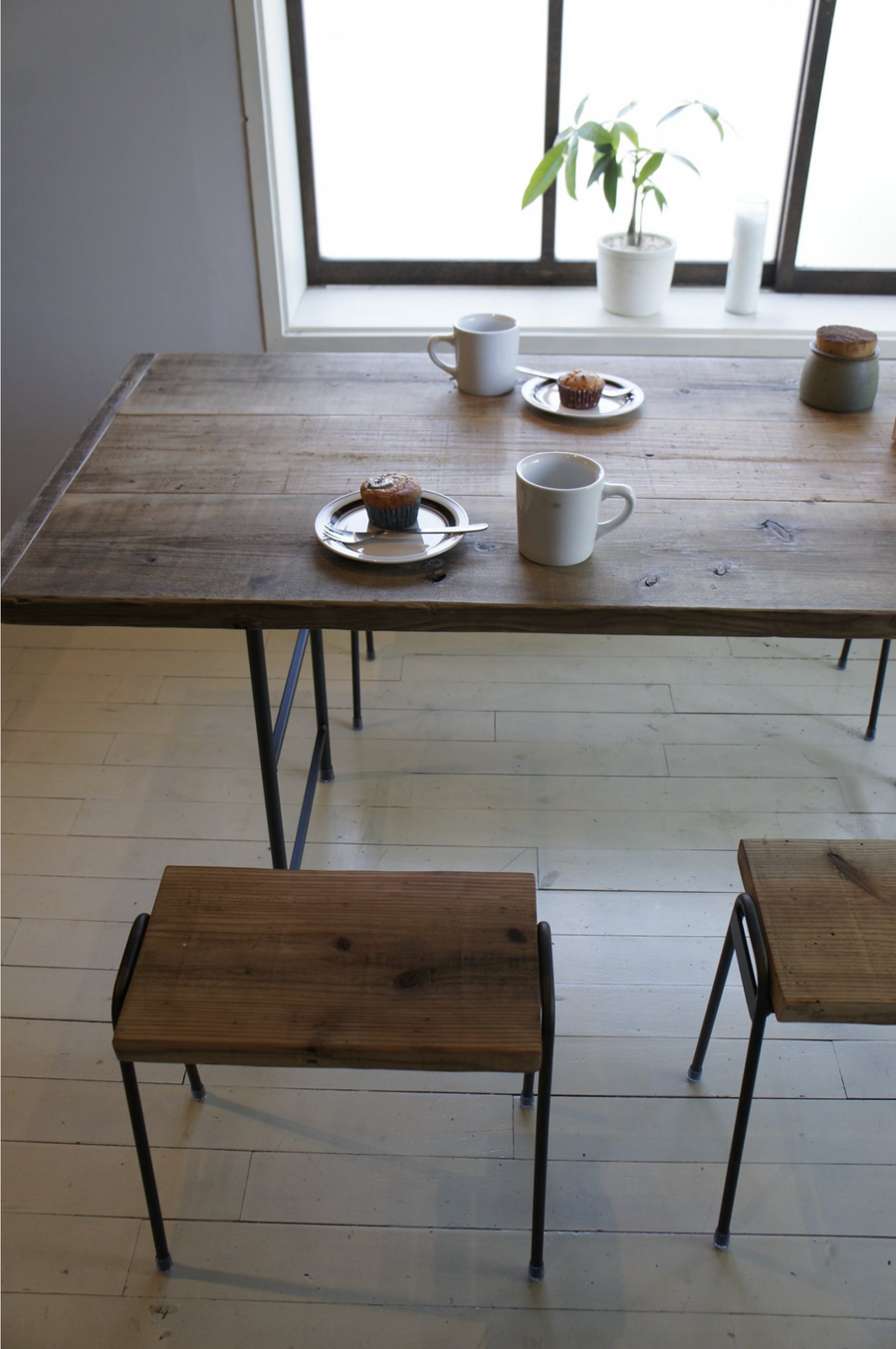 Sugiyama Working Table & Chairs Set