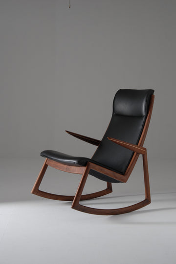 N(en) Moebius Rocking Chair | Leather