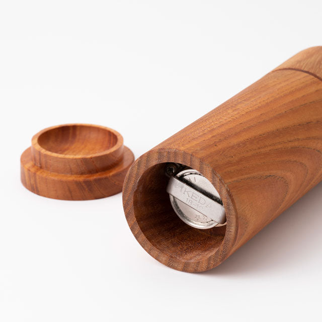 Salt and Pepper Mill with saucer