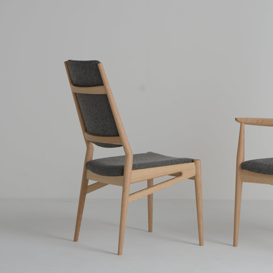 Resty Chair | Oak