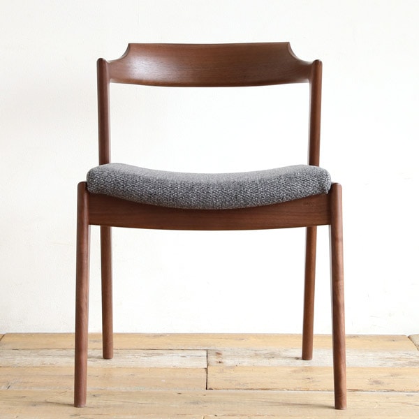 Geppo Seed Fabric Cushioned Dining Chair | Walnut