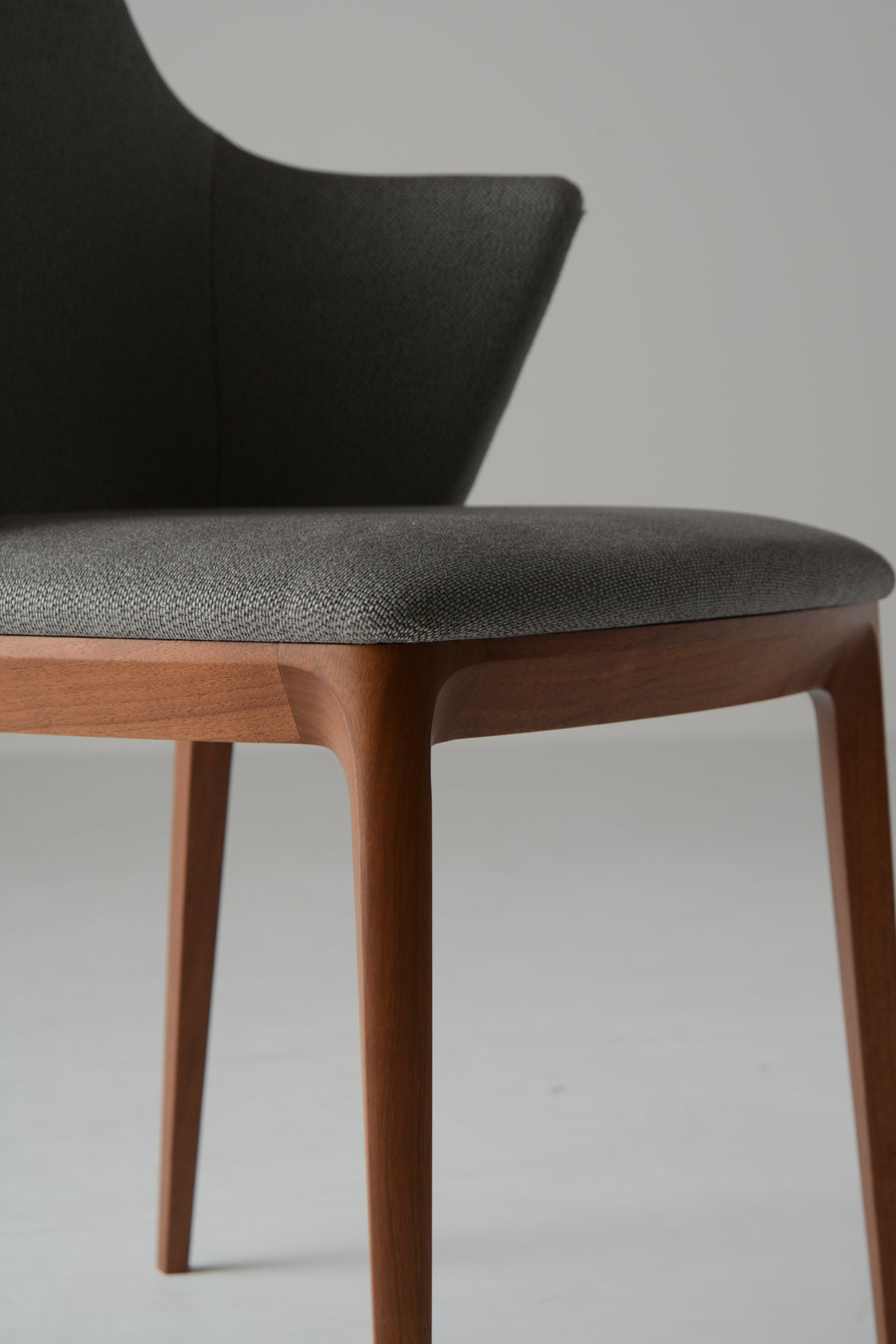 N(en) SETTANTA Armchair | Walnut