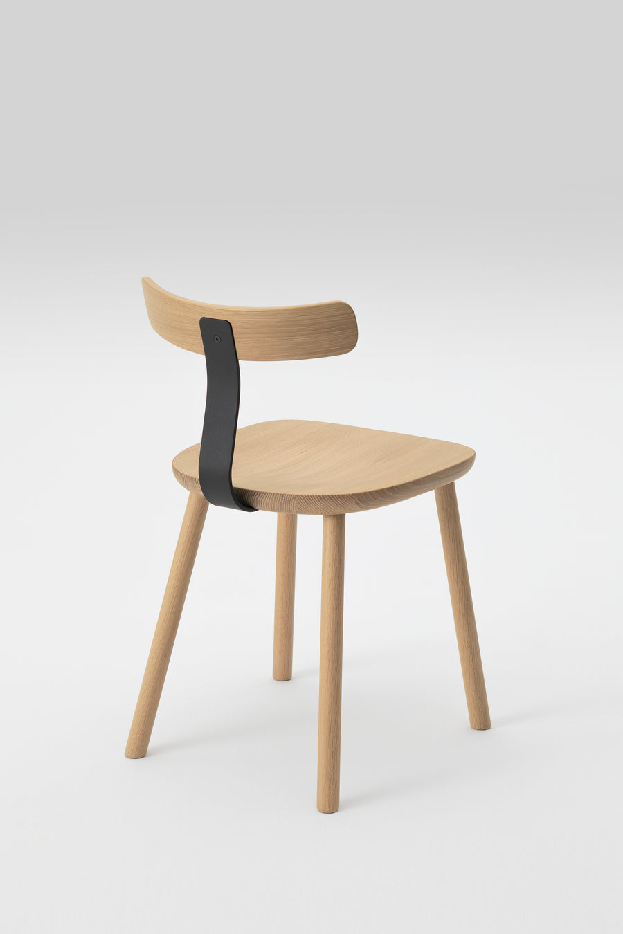 T1 Chair Oak Wood Black Steel