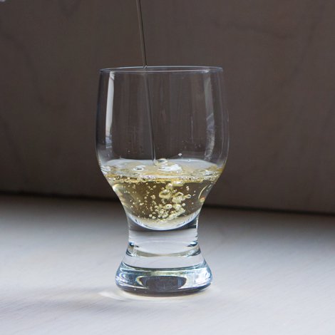 yanagi wine glass in size L